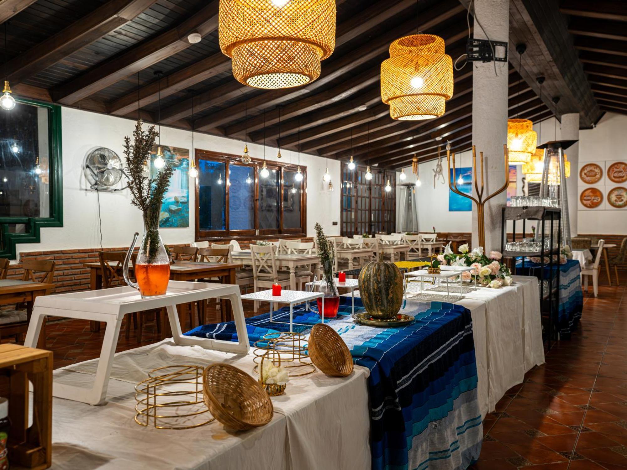 Resort Hotel El Cortijo & Spa 舍夫沙万 外观 照片