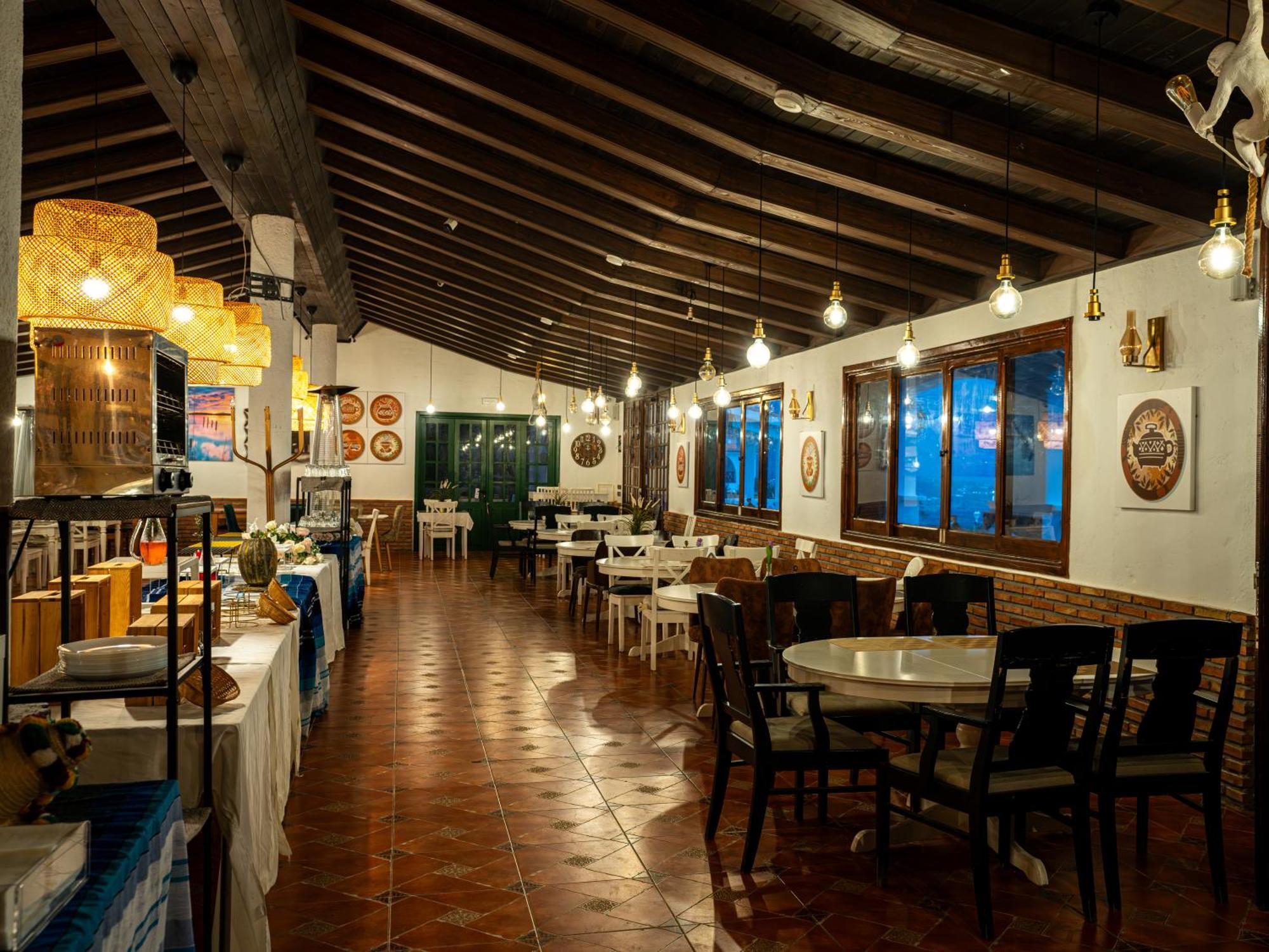 Resort Hotel El Cortijo & Spa 舍夫沙万 外观 照片