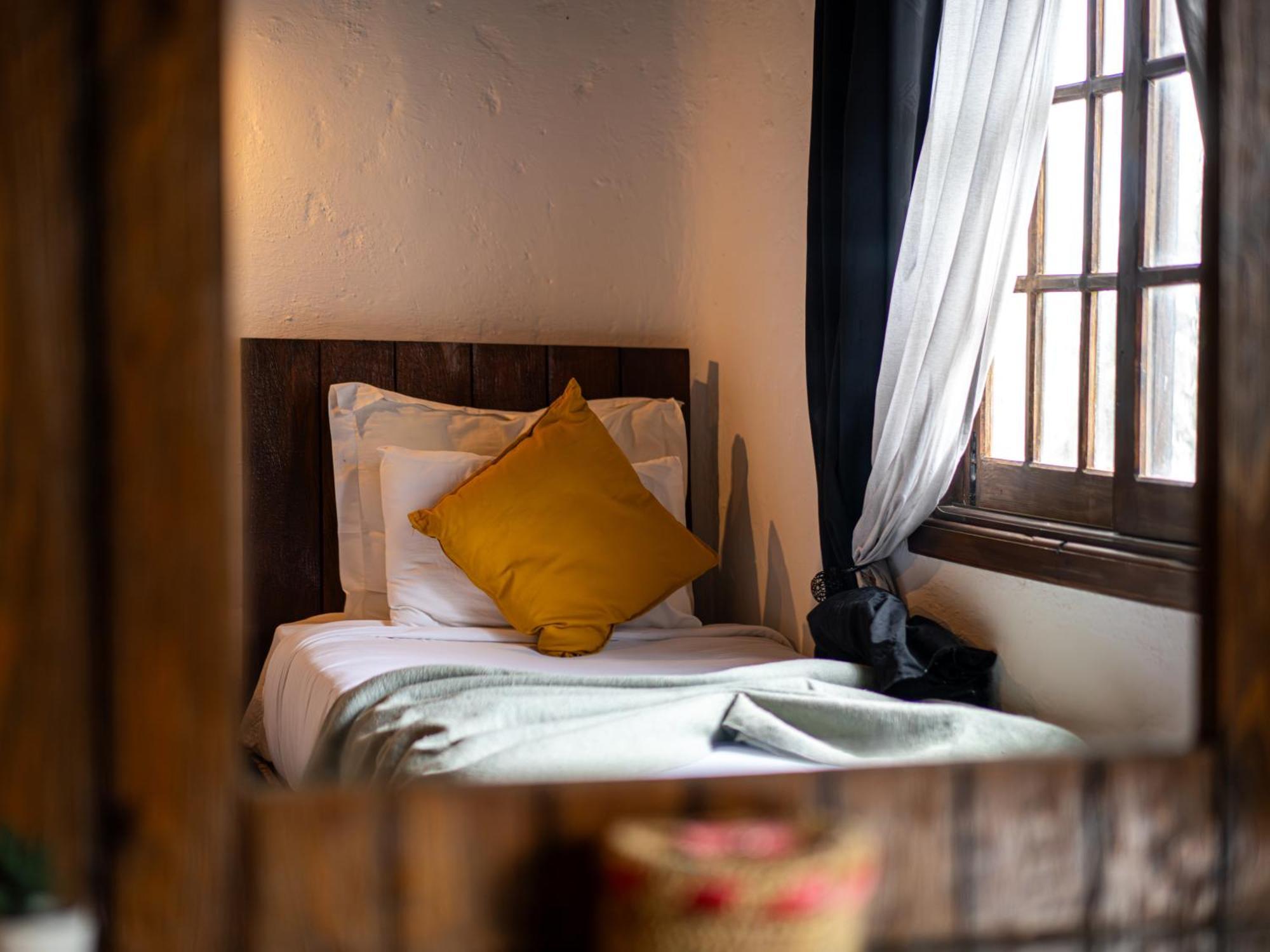 Resort Hotel El Cortijo & Spa 舍夫沙万 外观 照片