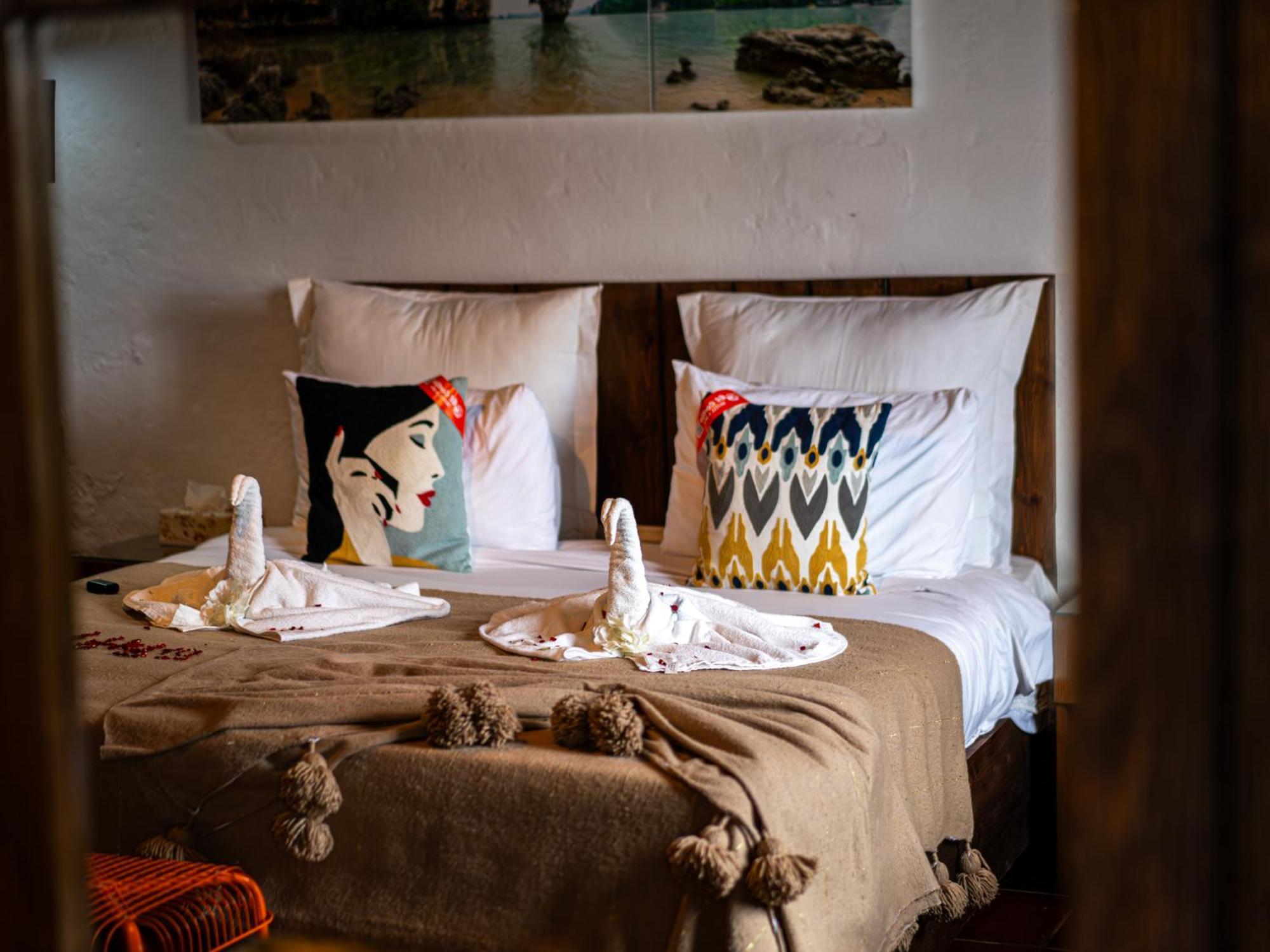 Resort Hotel El Cortijo & Spa 舍夫沙万 外观 照片